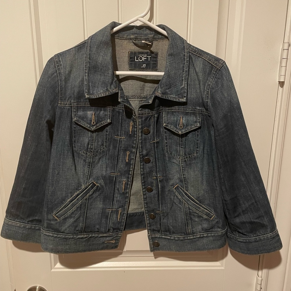 Loft 3/4 sleeve denim jacket
